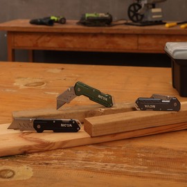 Nova Folding Utility Knife with 10 Extra Utility Blades, Safety Lock and Belt Clip for Durable Box Cutter, Quick Change Blades (Black)