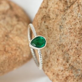 JEWELSTREZORO LabCreated Emerald Edelstein Bandring 925 Sterling Silber Ring Herren & Damen Bandring Geschenkartikel Handgefertigter Schmuck TSR122H_59 (18.8)