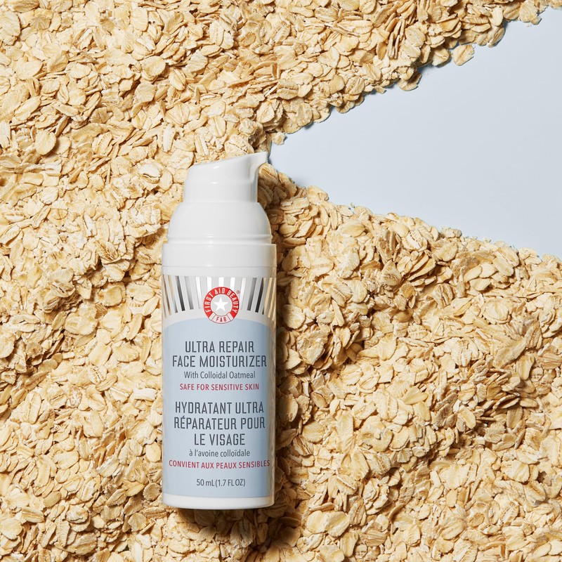 First Aid Beauty - Ultra Repair Face Moisturizer, Soothing Face