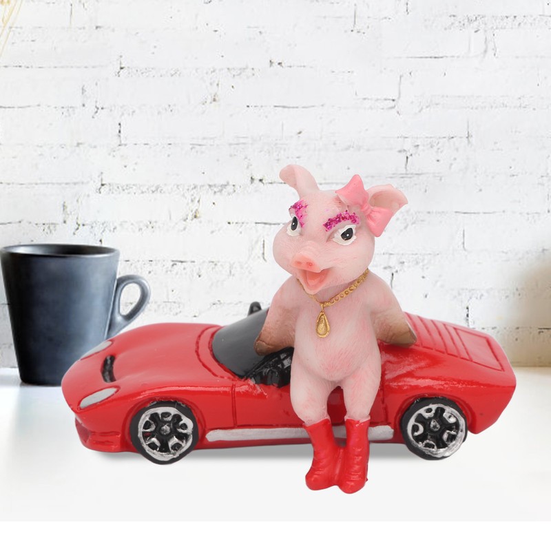 Pig Statue UV Resistant Coating Handcraft Resin Pig Figurine Red