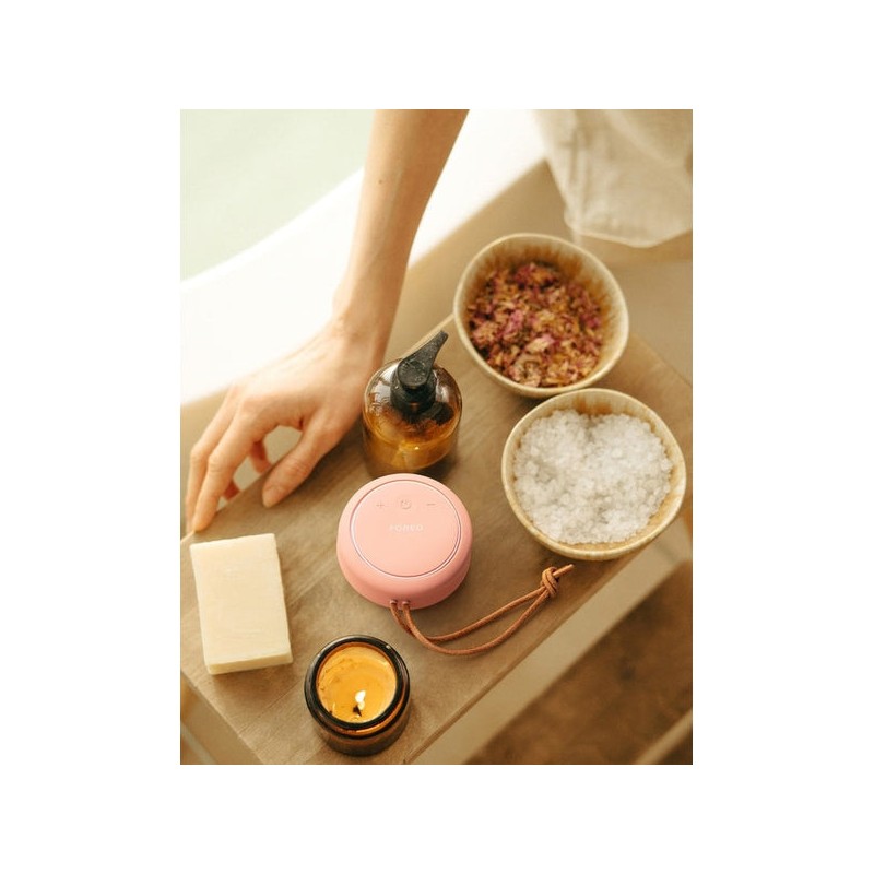 FOREO LUNA 4 Body - Massaging Body Brush, Peach Perfect