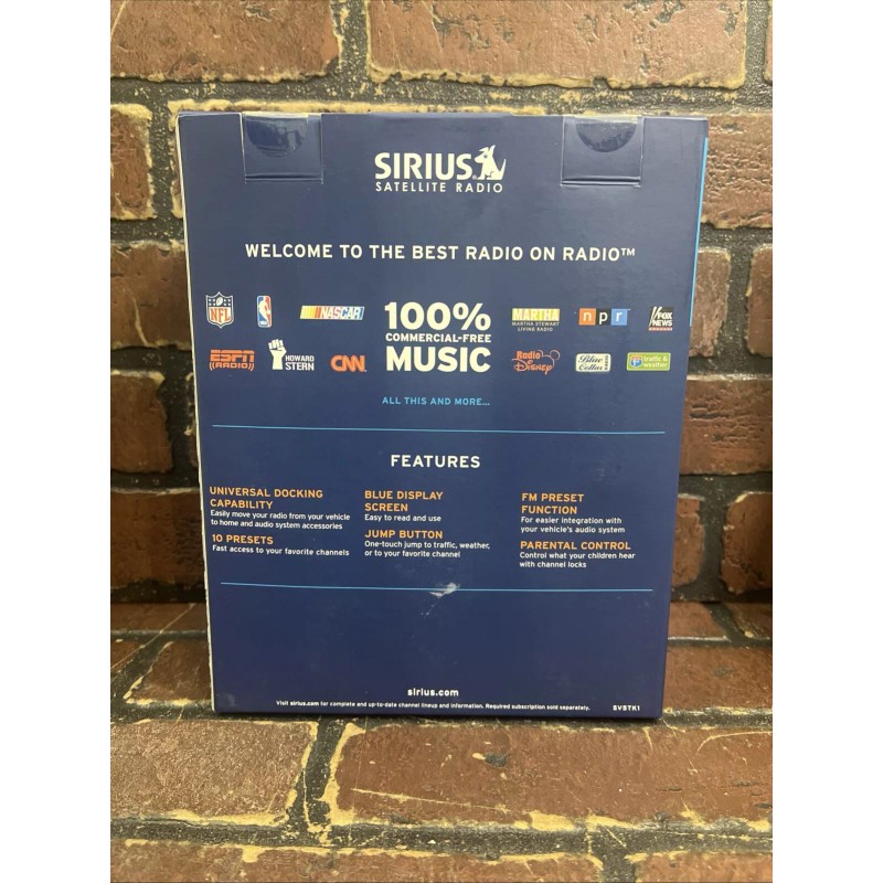 Sirius Dock Play + Complete Vehicle Kit Satellite Stratus 5