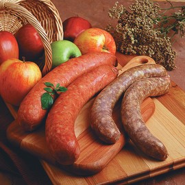 Hi Mountain Seasonings ǀ BRATWURST Sausage Making Kit ǀ Includes Sausage Seasoning, Cure, Natural Hog Casings, and Simple-to-Follow Directions ǀ Creates 24 lbs of Delicious Bratwurst Sausage