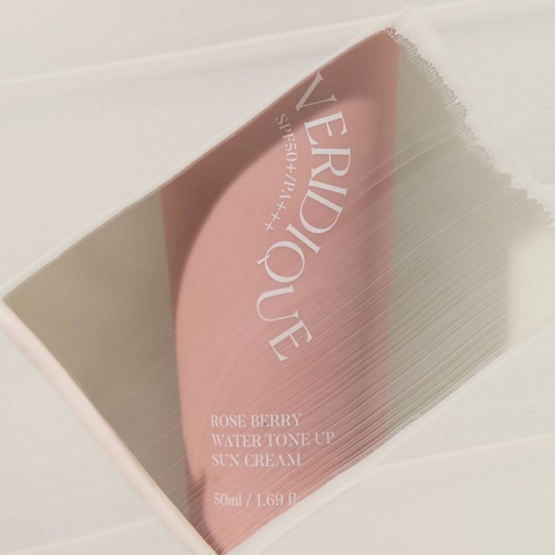 Premiumminjok [Cheat Key Item] Veridique Roseberry Water Tone-Up Sunscreen 50ml