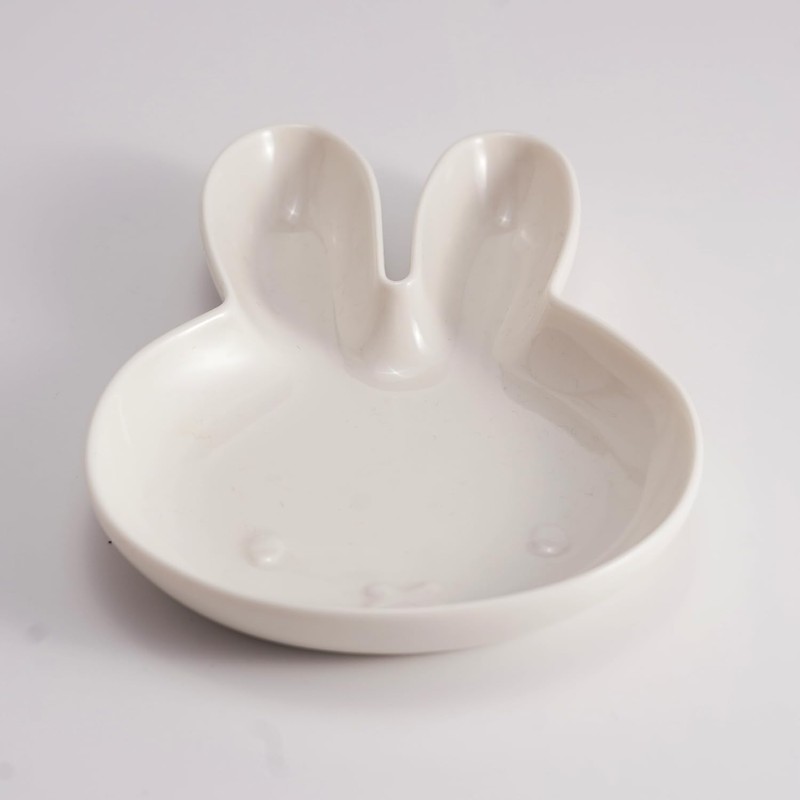 COTONOHA Japanese Ceramic Plate, Cute Rabbit-Shaped Small Dish (5.9 x