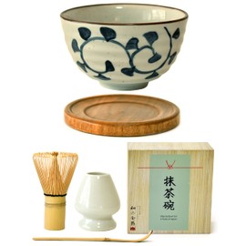APEX S.K. Matcha Whisk Set - Vines Cream White and Blue Vine Japanese Matcha Bowl Chawan with Bamboo Whisk Holder, Scoop, Wooden Coaster, Ceremonial Matcha Tea Kit, Traditional Green Tea Accessories