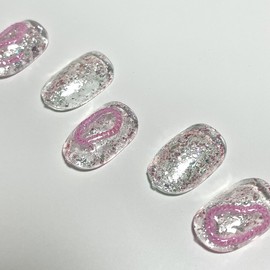 ˡᴬᴺᵀᶤˡ Glitter chain handmade nail tip - short almond / ˡᴬᴺᵀᶤˡ 글리터 체인 수제네일 팁 - 숏아몬드