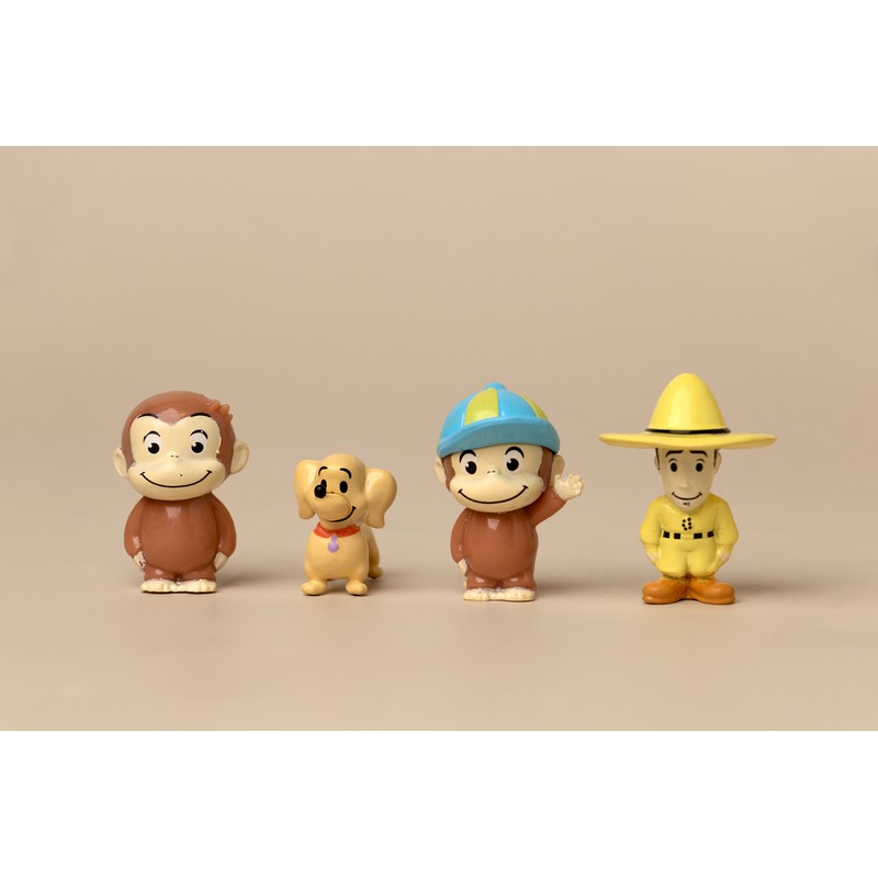 Curious George Banana Scented Bath Ball with 1 Inch Figure