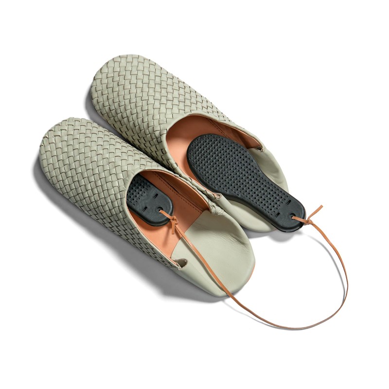 Anesty HO1943 Diatomaceous Earth Shoes, PP Tablet, L, Black, Approx.