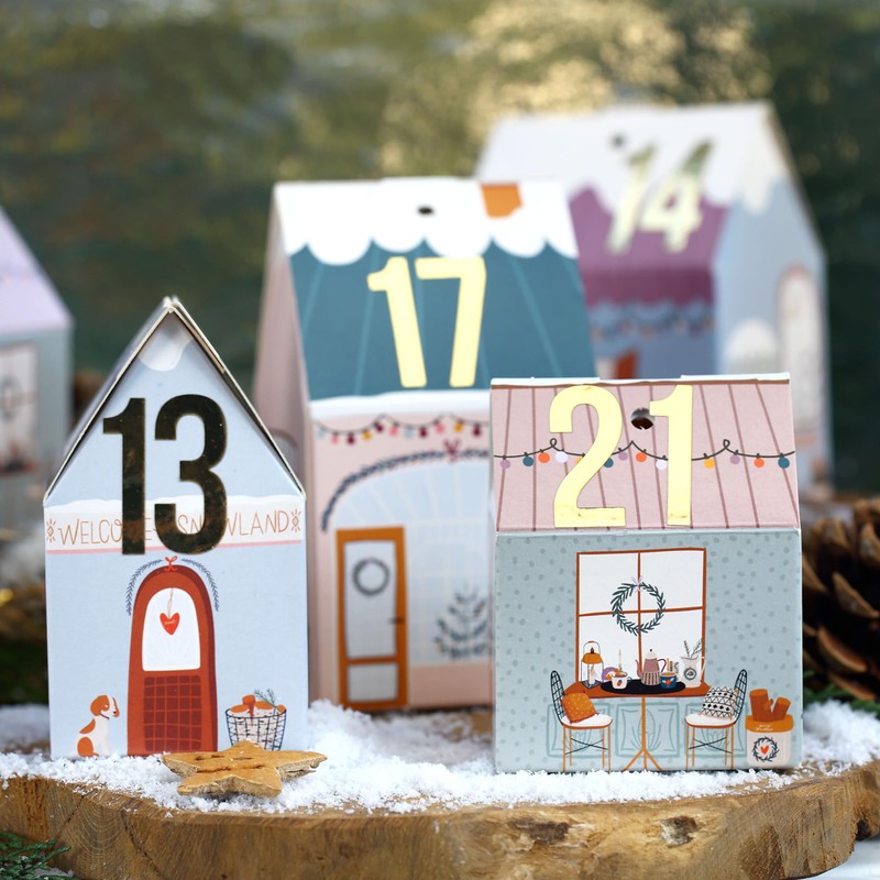 Papierdrachen DIY Advent Calendar for Crafts and Filling - Houses