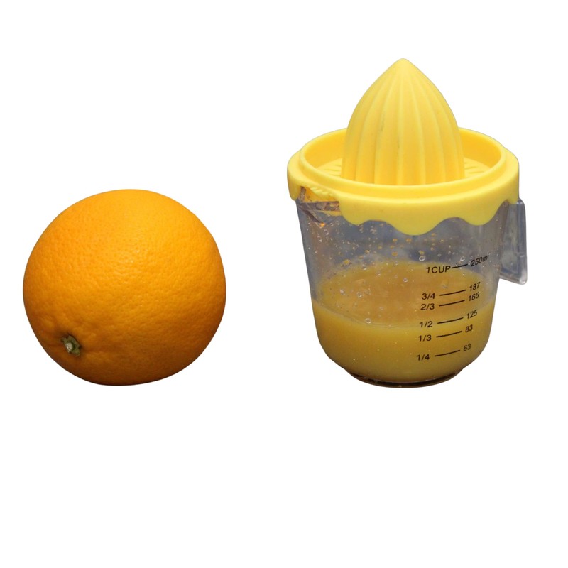 Orange Lemon and Lime Juicer and Reamer Squeeze and Strain