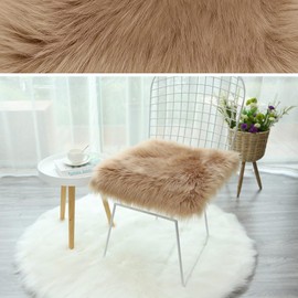 ZuTKekon Faux Fur Sheepskin Square Chair Cover Seat Cushion Pad, Luxurious Wool Area Rugs Fluffy Floor Mat for Living Sofa, Photographing Background Office Home Decor Carpet