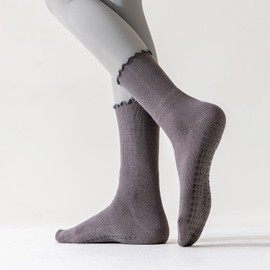 Bestag 5 Pairs Pilates Socks with Grips Non-slip Ruffle Yoga Socks Grip Socks for Women (US, Alpha, One Size, Regular, Regular, Sock set 4)