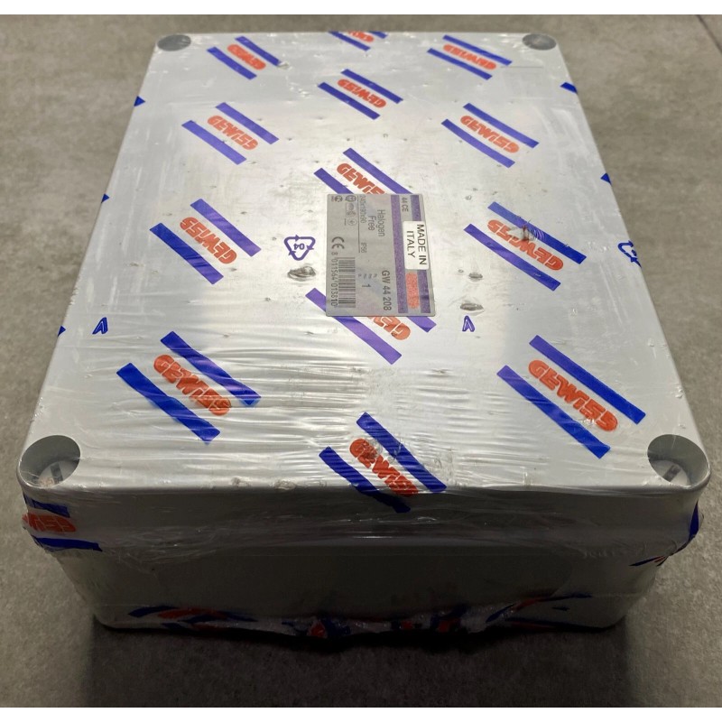 GEWISS GW44208 Junction Box With Plain Screwed LID - IP56