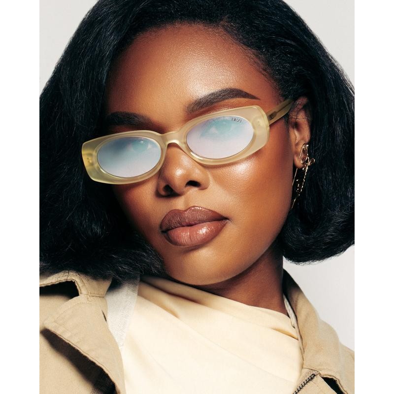 BOOKED - oval lens rounded rectangular frame sunglasses - Color: