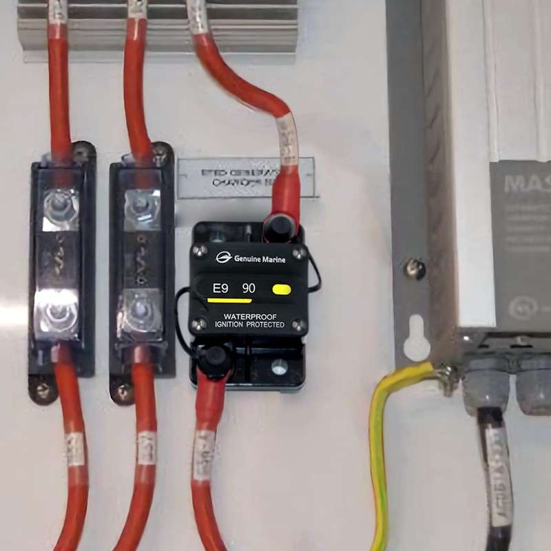 LENKRAD 90 Amp Marine Circuit Breaker Resettable 90A with Manual