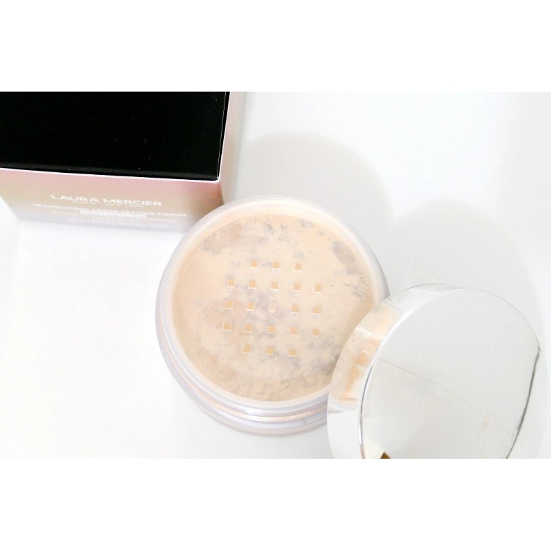Laura Mercier Translucent Loose Setting Powder Light Catcher Celestial Light