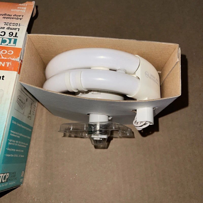 TCP 16533L T6 Circline Lamp & Adaptor 3 Way Fluorescent