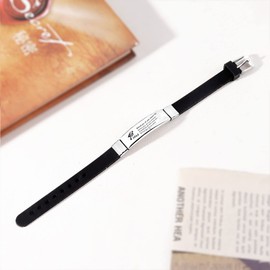 HUASAI Graduation Gifts for Him Class of 2022 Bracelet Inspirational Wristband Bracelets Graduation Gift from Mom Dad(C)