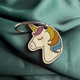 Einhorn Schlüsselanhänger handgemacht aus Holz, Glücksbringer, Schlafendes Einhorn mit Regenbogen, Unicorn als Geschenk für beste Freundin, Partnerin, Einhorn Geschenk für Mädchen