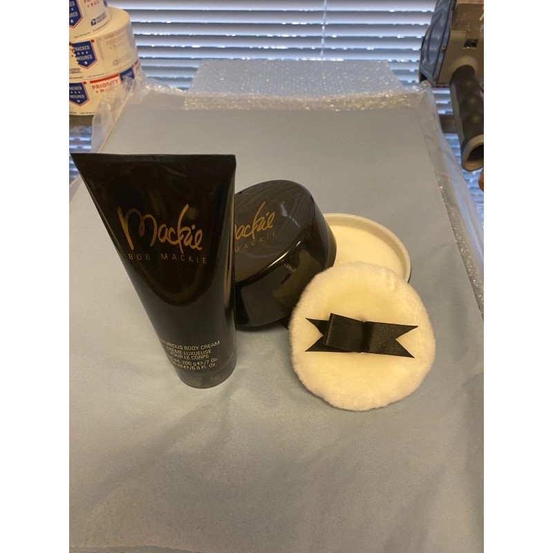 Bob Mackie Luxurious Body Cream Original Peach Color & Dusting