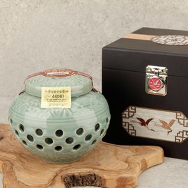 Jiri Mountain Macheon Nonghyup Premium Local Honey Pottery Set (600g x 1) / 지리산 마천농협 프리미엄 토종꿀 도자기 세트 (600g x 1개)