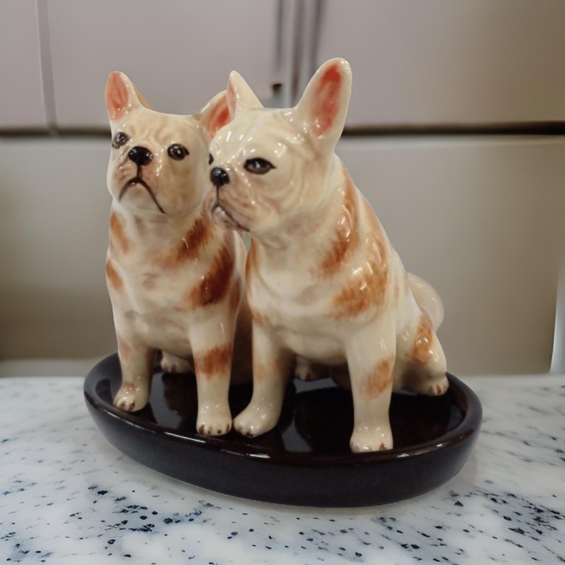 Ceramic Salt and Pepper Shaker Set with Dog Motif (French