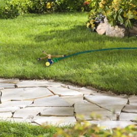 Relaxdays Lawn Sprinkler 360° Garden Irrigation 11m Range Ground Spike 3 Arm Circular Sprinkler Metal Gold/Blue 24.5x23x20cm