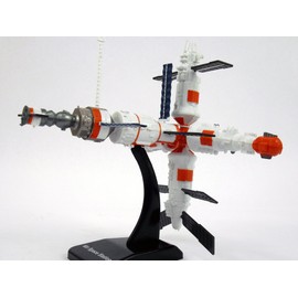 MIR Space Station Scale Model Kit (Kit, assembly required)