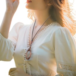 KAMIHO Pendant Magnifier Magnifying Glass Pendant Magnifier Portable Magnifying Glass Portable (Oval Brown)