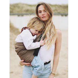 WILDRIDE Hip Seat, Shoulder Strap, Sling, Foldable, Compact, 44.1 lbs (20 kg), Wild Ride Linen Collection Brown Linen