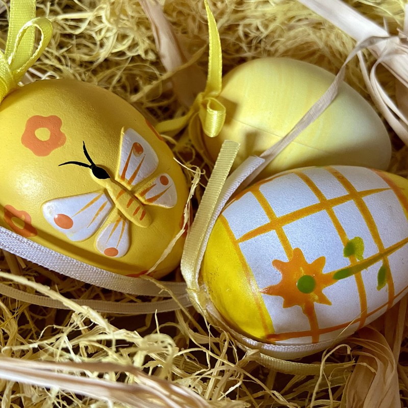 com-four® Easter Decoration & Gift Set - Green Raffia Baskets,