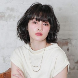 Priscilla Wig, Full Wig, All Wig, Lollipop Wave Bob, Wavy Bob, Short Wave, Perm, Women's, Wig, Heat Resistant, Natural, Fluffy, Loose and Fluffy [A-705] (With Hair Net) (Chocolat Black)