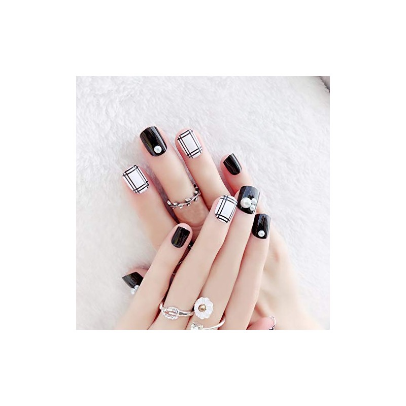 Trendy Black and White Fake Nails, 24 Pieces, Short Nail
