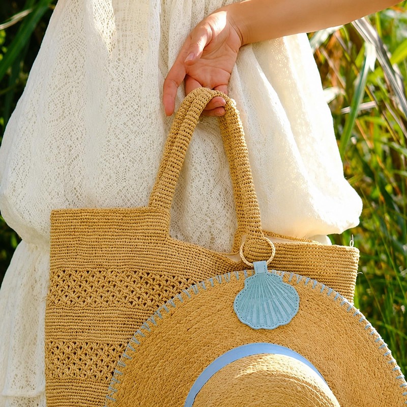 TABITORA Seashell Hat Clip for Travel, Hands-Free Hat Holder for