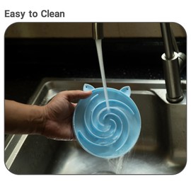 Bifeaw Bifeaw Silicone Slow Cat Bowl Feeder - Cat Slow Feeder Dry Wet Food for Healthy Eating - Easy to Clean (Green and Blue)