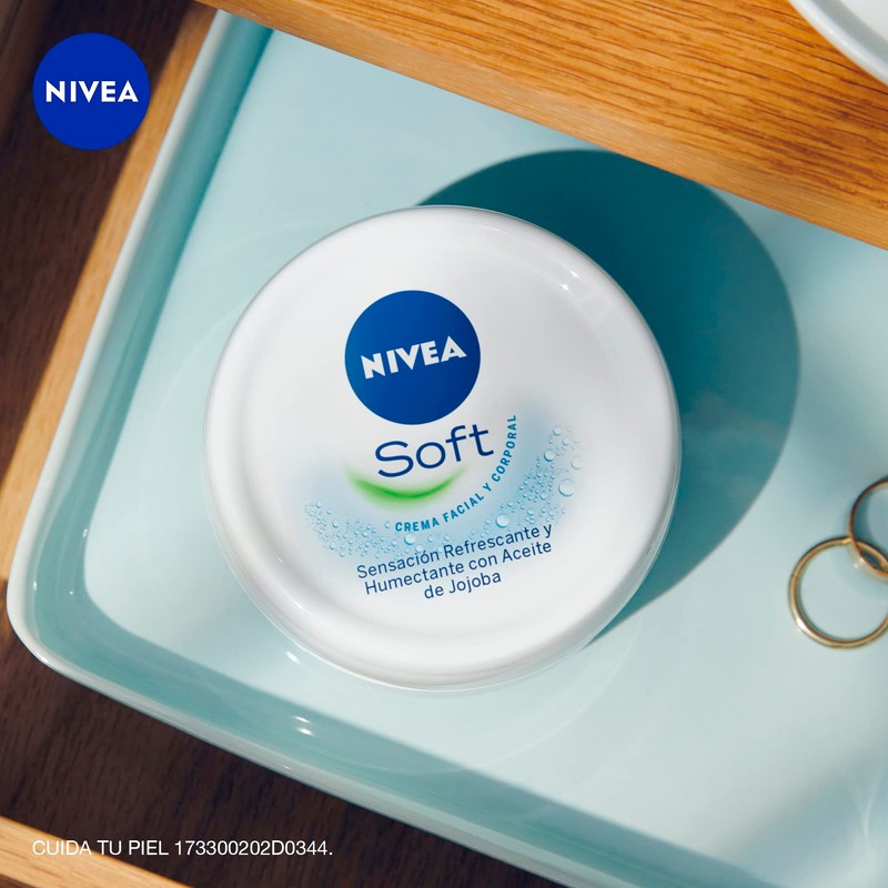 Nivea Crema Corporal Humectante Soft Tarro, 200ml