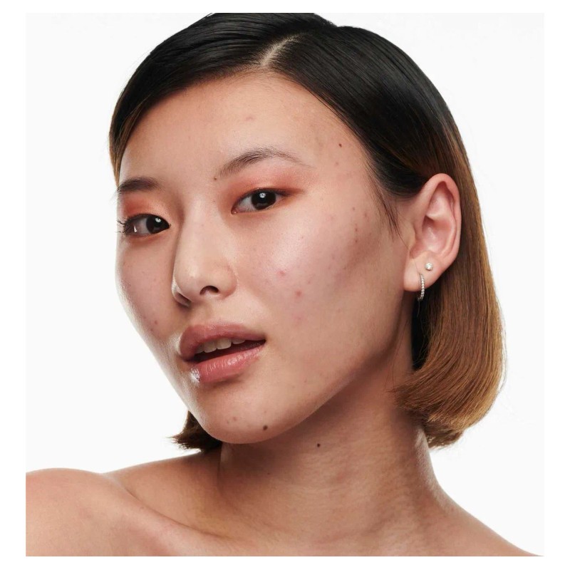 Base De Maquillaje Líquida Mac Studio Radiance Serum Tono NC18