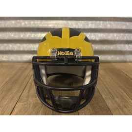 Custom Michigan Wolverines (2023) Speed Mini Helmet