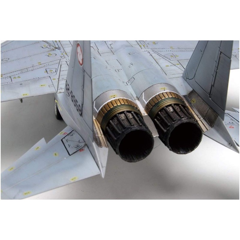 Platz 1/72 Air Self-Defense Force Flagship Fighter F-15J Eagle Plastic