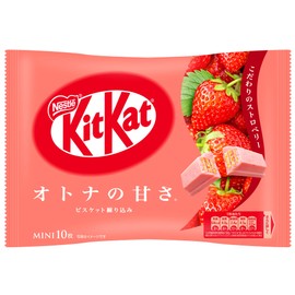 Nestle KKT KitKat Sweet Adult Strawberry, 11 Pieces