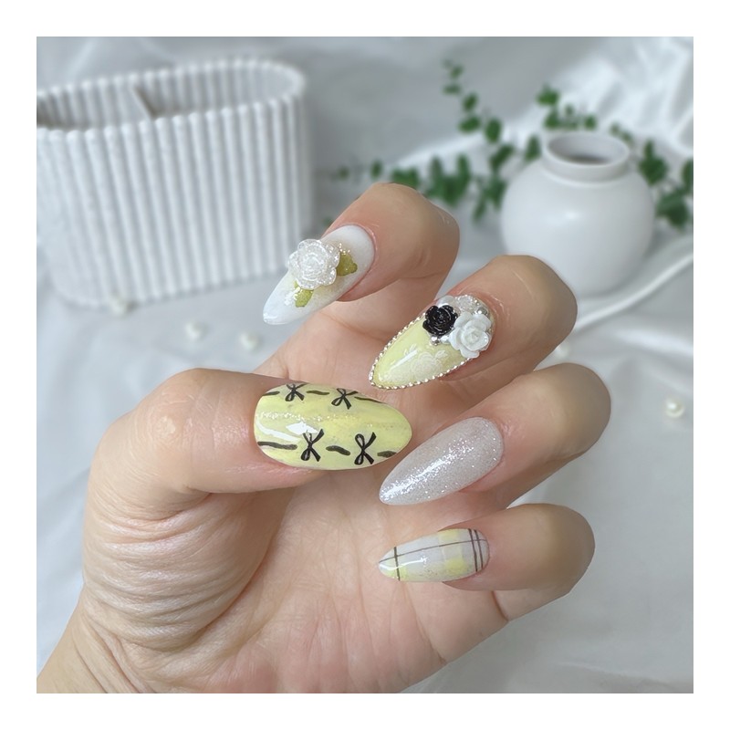 Soft bouquet, what are we doing with our nails? handmade