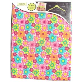 Fabric Editions Little Dress Boutique 1 Yard 100% Cotton Fabric Flower Pattern - NEW