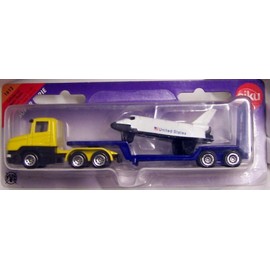 Siku 1612 Loader with Space Shuttle