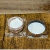 BECCA~Chrissy Confitería Brillo Polvo Suelto Iluminador Canela Azúcar~0.14oz