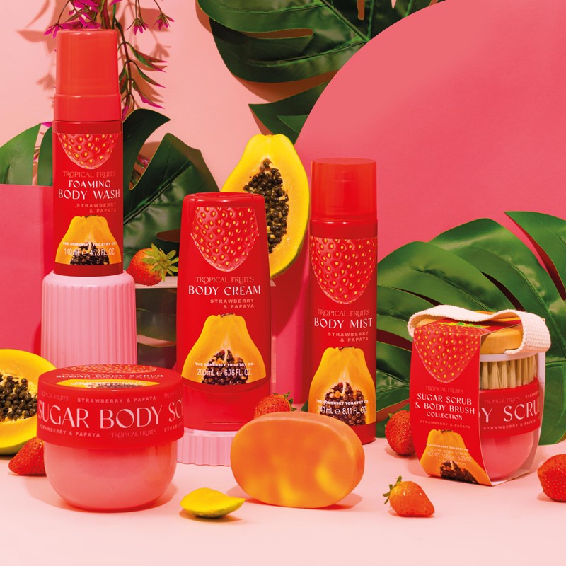 Tropical Fruits Strawberry and Papaya Body Cream 200 ml
