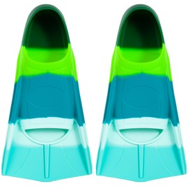 Pippia Kids Swim Training Fins, Soft Solicone Swimming Flippers, Comfortable Short Fins for Children Boys Girls and Beginners