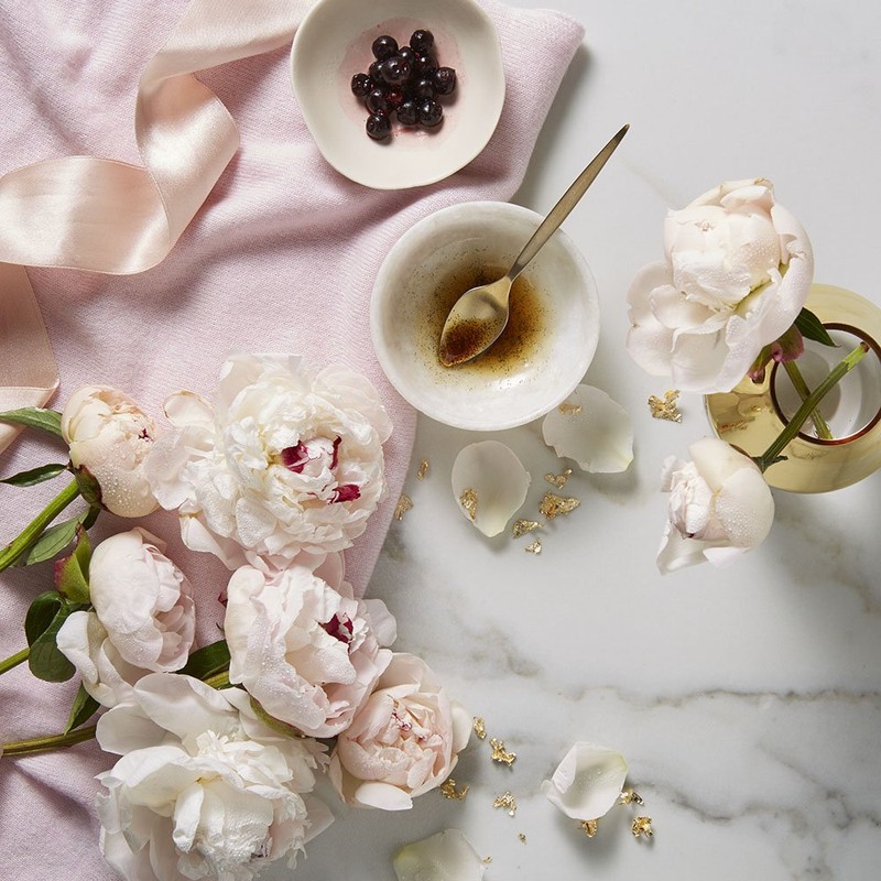 300ml Bath & Shower Gel by Grace Cole (Vanilla Blush