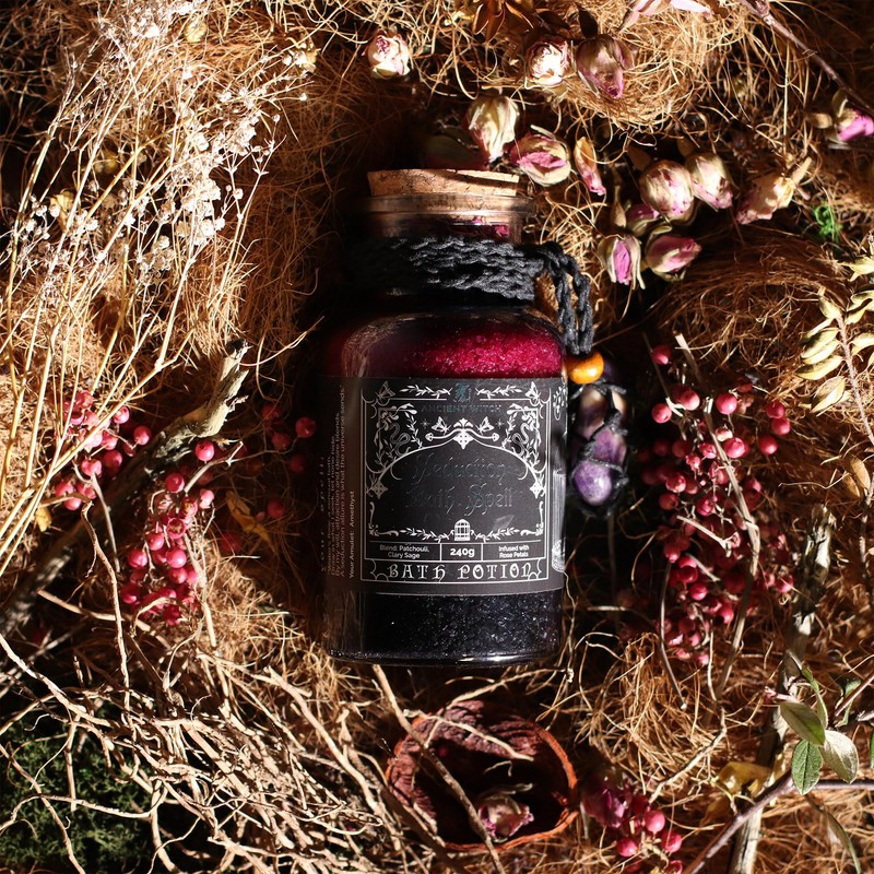 Ancient Witch Bath Spell Potion with Amethyst Crystal Amulet, Seduction