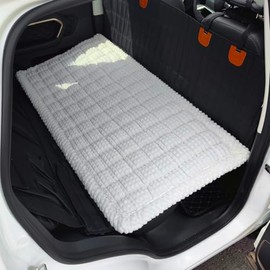 AEEISHOMEREFORM Dog Bed for Car Backseat, Non-Slip Pet Mat Furry Back Seat Blanket for Dogs, Washable Seat Cover for Backseat Extenders (White, 24.8x54 inch)